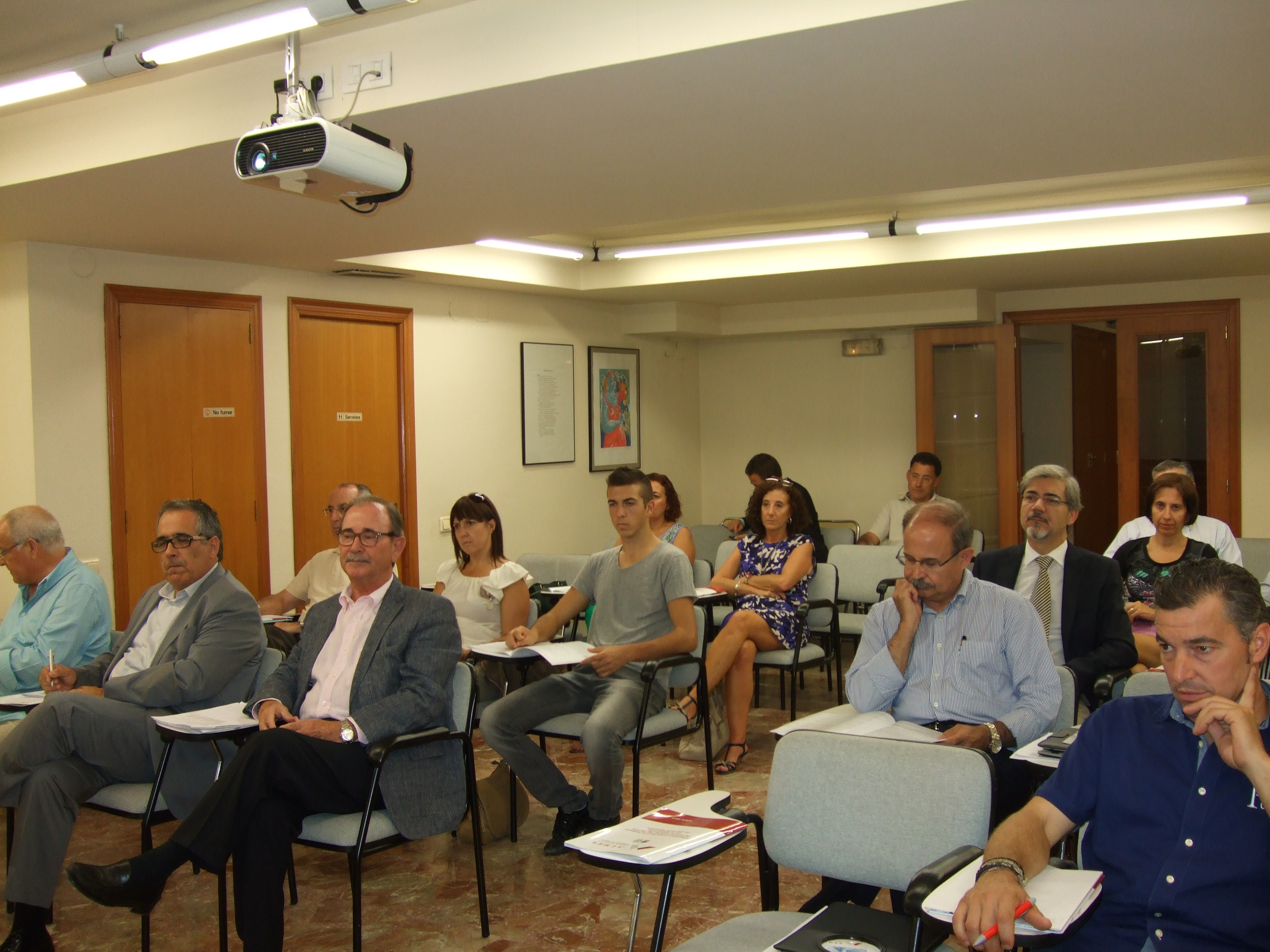 Asistentes a la Jornada en el Colegio de Castellón